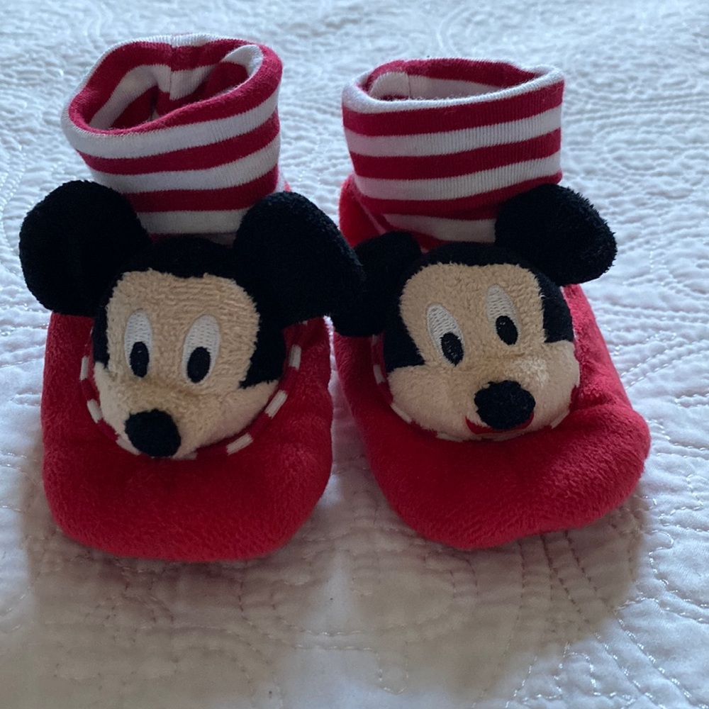 DISNEY BABY by Disney Store Mickey Mouse Rattle Slippers - size 12/18 months